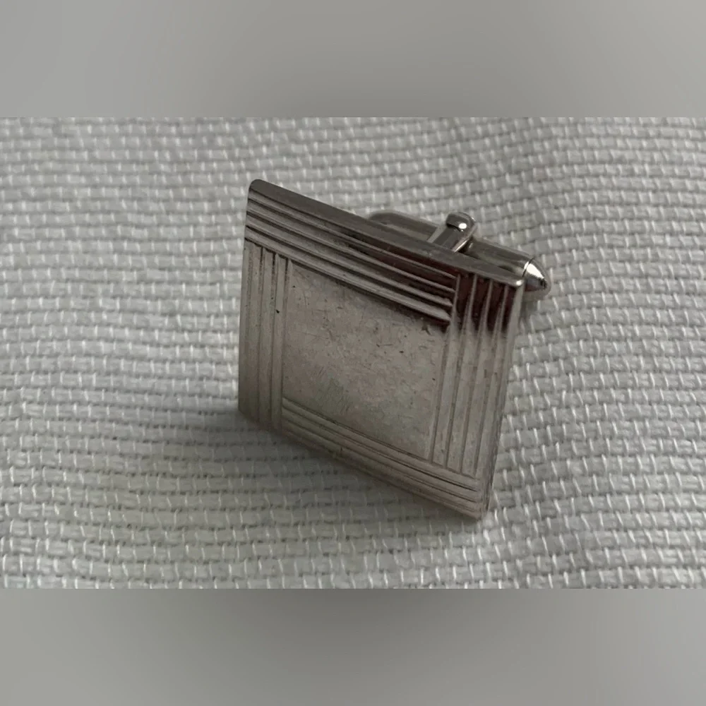 Vintage Gold-Tone Flask Cufflink and Vintage Sliver-Tone Square Cufflink